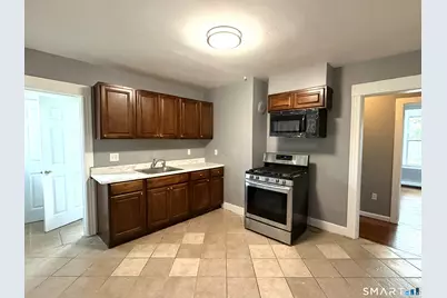 14 Cerretta Street #2, Stamford, CT 06907 - Photo 3