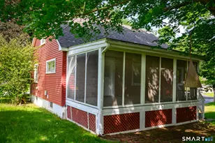 10 Country Dr, Norwich, CT 06360 - Photo 5