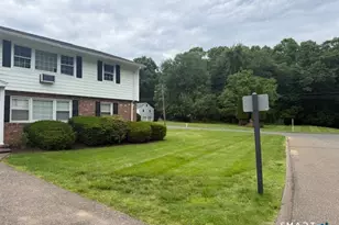 250 Robin Ct, Cheshire, CT 06410 - Photo 3