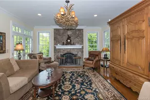 52 Twin Pond Ln, New Canaan, CT 06840 - Photo 11