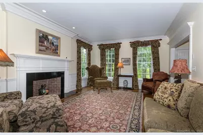52 Twin Pond Lane, New Canaan, CT 06840 - Photo 13