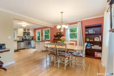 28 Raymonds Drive, Fairfield, CT 06824 - Photo 3