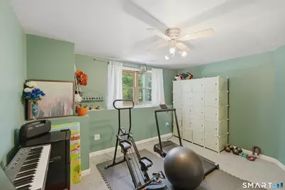 9 Renee Lane, Enfield, CT 06082 - Photo 15