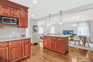 7 Hawkins Ave, Norwalk, CT 06855 - Photo 21