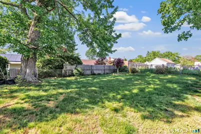 474 Greenfield Avenue, Stratford, CT 06614 - Photo 5