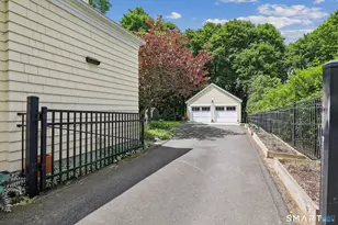 17 Ridge Rd, Danbury, CT 06810 - Photo 23