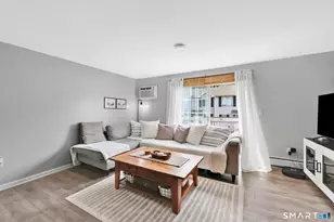 26 Guiel Pl, Meriden, CT 06450 - Photo 9