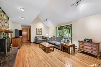 46 Stonegate Drive, Wethersfield, CT 06109 - Photo 11