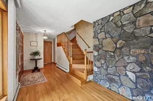 46 Stonegate Dr, Wethersfield, CT 06109 - Photo 7