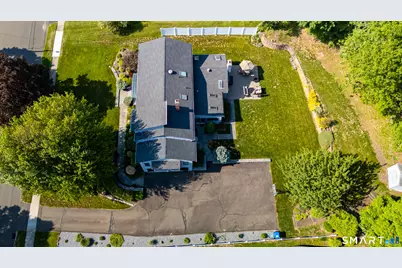 204 Braeside Drive, Hamden, CT 06514 - Photo 37