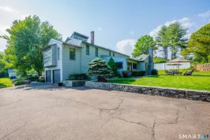 204 Braeside Dr, Hamden, CT 06514 - Photo 35