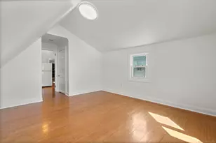 48 Lockwood Ave, Stamford, CT 06902 - Photo 13