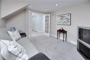 8 Lone Pine Ln, Westport, CT 06880 - Photo 27