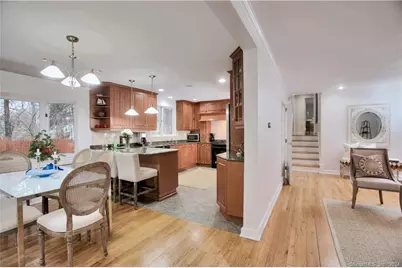 8 Lone Pine Lane, Westport, CT 06880 - Photo 11