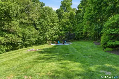 17 Greenbriar Lane, Newtown, CT 06470 - Photo 37