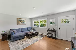 17 Greenbriar Ln, Newtown, CT 06470 - Photo 5