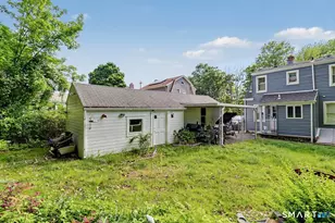 140 Emmett Ave, Derby, CT 06418 - Photo 27