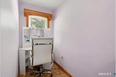 140 Emmett Avenue, Derby, CT 06418 - Photo 17