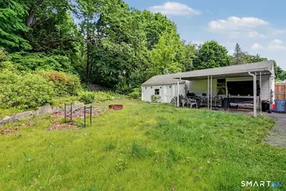 140 Emmett Avenue, Derby, CT 06418 - Photo 31