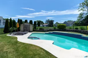 32 Angela Dr, East Haven, CT 06512 - Photo 35