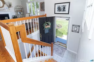 32 Angela Dr, East Haven, CT 06512 - Photo 3