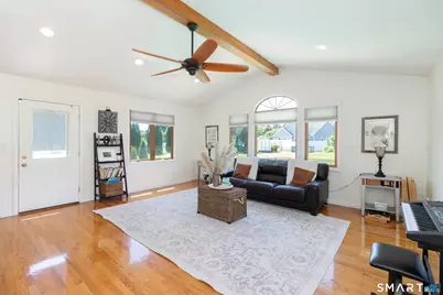 32 Angela Drive, East Haven, CT 06512 - Photo 17