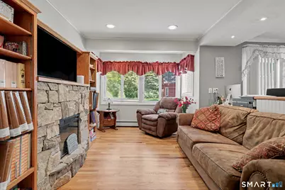 14 Peters Road, Trumbull, CT 06611 - Photo 15