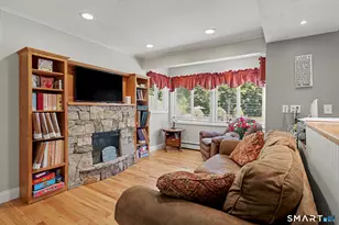 14 Peters Rd, Trumbull, CT 06611 - Photo 13