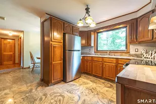 33 Case Cir, Haddam, CT 06441 - Photo 11