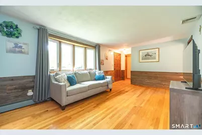 33 Case Circle, Haddam, CT 06441 - Photo 7