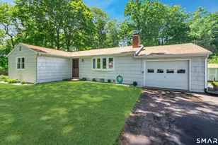 33 Case Cir, Haddam, CT 06441 - Photo 3