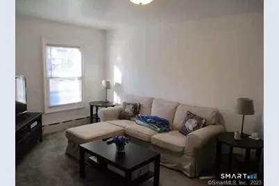1690 Litchfield Turnpike #2, Woodbridge, CT 06525 - Photo 7