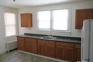1690 Litchfield Turnpike, Woodbridge, CT 06525 - Photo 5