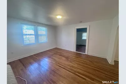 1690 Litchfield Turnpike #2, Woodbridge, CT 06525 - Photo 11