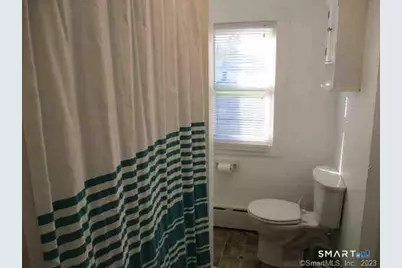 1690 Litchfield Turnpike #2, Woodbridge, CT 06525 - Photo 13