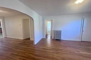 1690 Litchfield Turnpike, Woodbridge, CT 06525 - Photo 15
