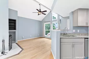 279 Carriage Crossing Ln, Middletown, CT 06457 - Photo 7