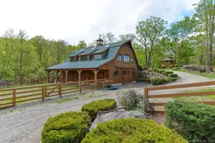 555 W Purchase Rd, Southbury, CT 06488 - Photo 1