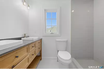110 Russell Road, Stratford, CT 06614 - Photo 17