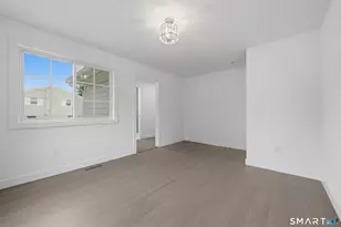 110 Russell Rd, Stratford, CT 06614 - Photo 15