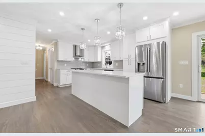 110 Russell Road, Stratford, CT 06614 - Photo 3