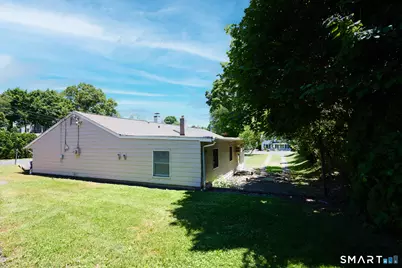 15 Harvester Road #2, Fairfield, CT 06825 - Photo 3
