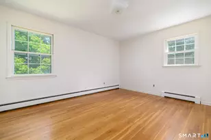 345 Haig Ave, Stamford, CT 06905 - Photo 11