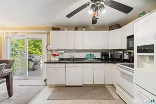 146 Highland Dr, Waterbury, CT 06708 - Photo 7