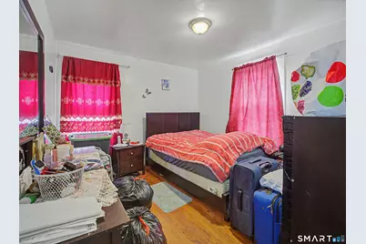 319 Carroll Avenue, Bridgeport, CT 06607 - Photo 15