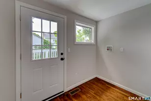 44 Elmer Ave, Hamden, CT 06514 - Photo 29