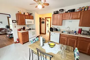 67 Pine St, Meriden, CT 06451 - Photo 7