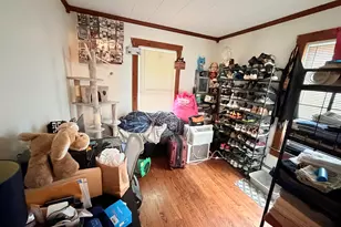 67 Pine St, Meriden, CT 06451 - Photo 9