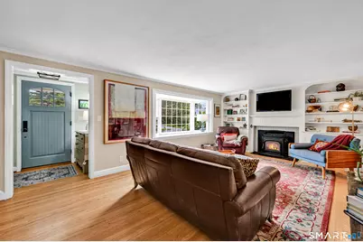 47 Spring Lane, West Hartford, CT 06107 - Photo 3