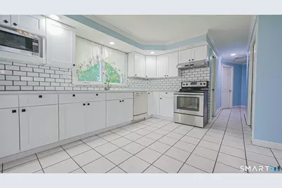 114 Highland Avenue, East Haven, CT 06513 - Photo 5
